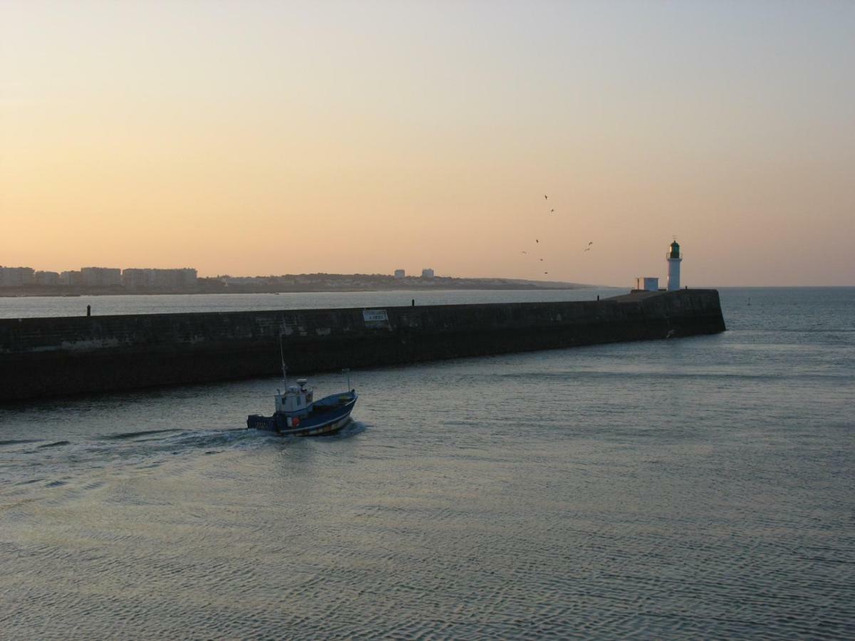 Oceane Flore Appart Vue Mer Les Sables-dʼOlonne Exteriör bild